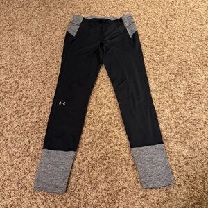 Under Armour Black and Gray Cold Gear Compression Leggings size Medium